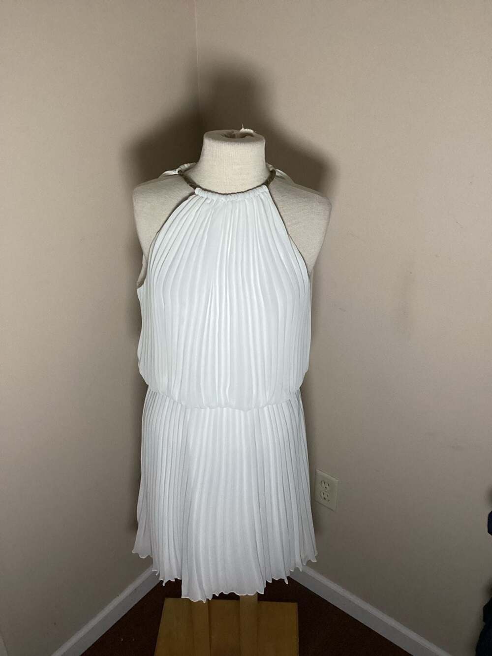Xscape White Pleated Halter Cocktail Dress